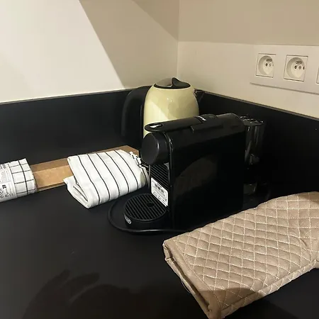 Appartement 3 Private Rooms, Cozy 15 Min Downtown *